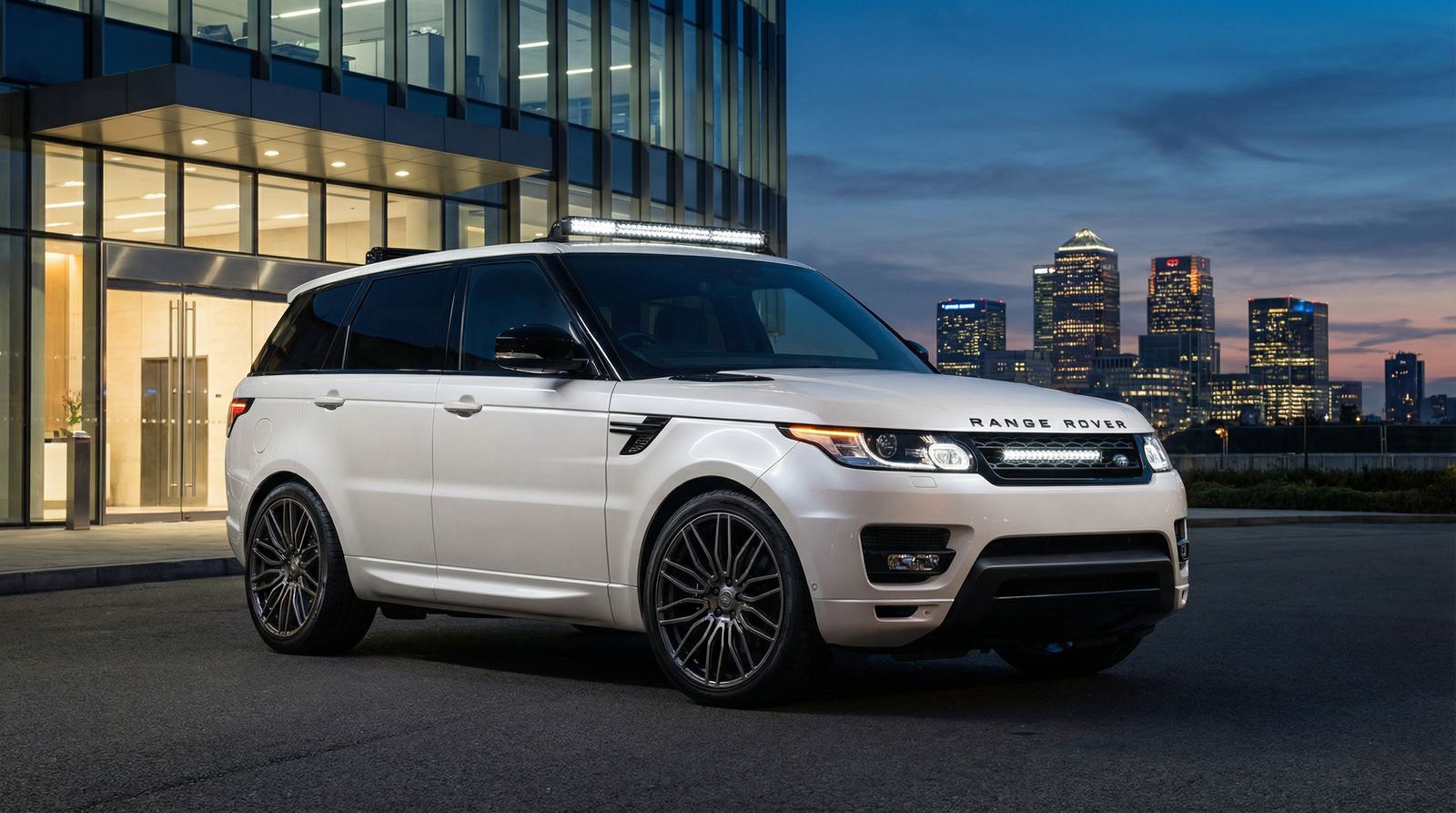 萝莉岛旅行车视频板块